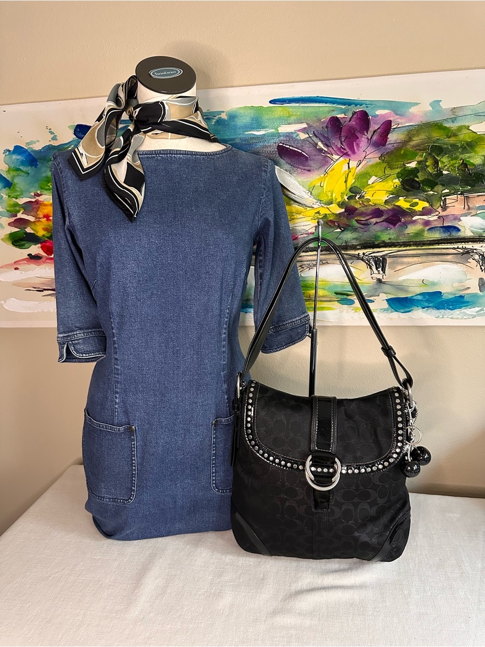 Coach Black Signature Crossbody Saddle Bag with Stud Accents 2008 (F12852) - Picture 11 of 12
